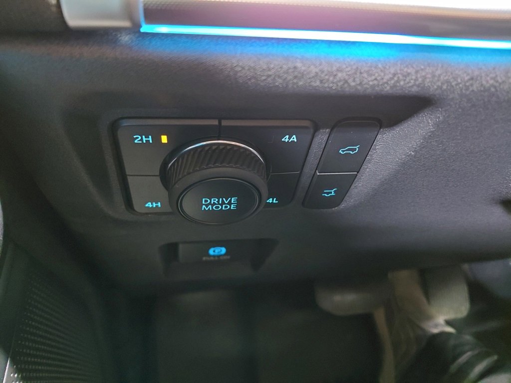 Certified 2025 Ford Expedition Max Platinum w/ Stealth Appearance Package image 37