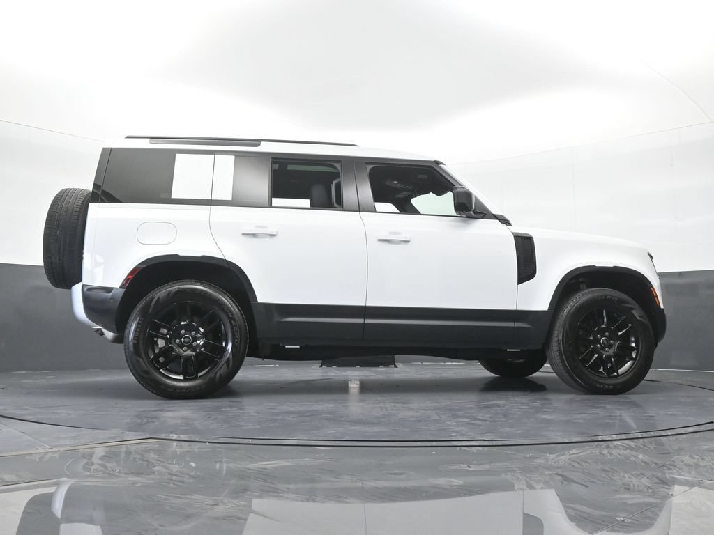 Used 2025 Land Rover Defender 110 S AWD/4WD image 78