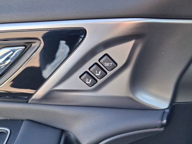 Used 2023 Subaru Outback Limited image 21