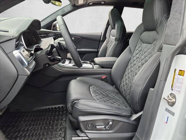 Used 2024 Audi SQ8 Prestige AWD/4WD image 17