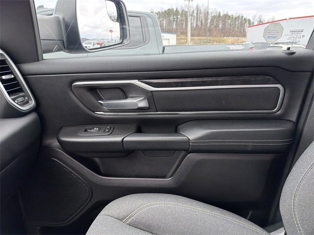 Used 2023 RAM 1500 Big Horn image 24