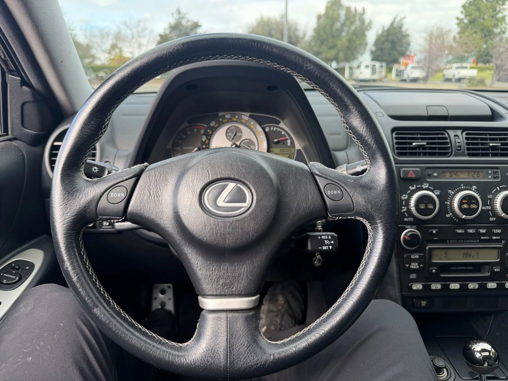 Used 2005 Lexus IS 300 image 10