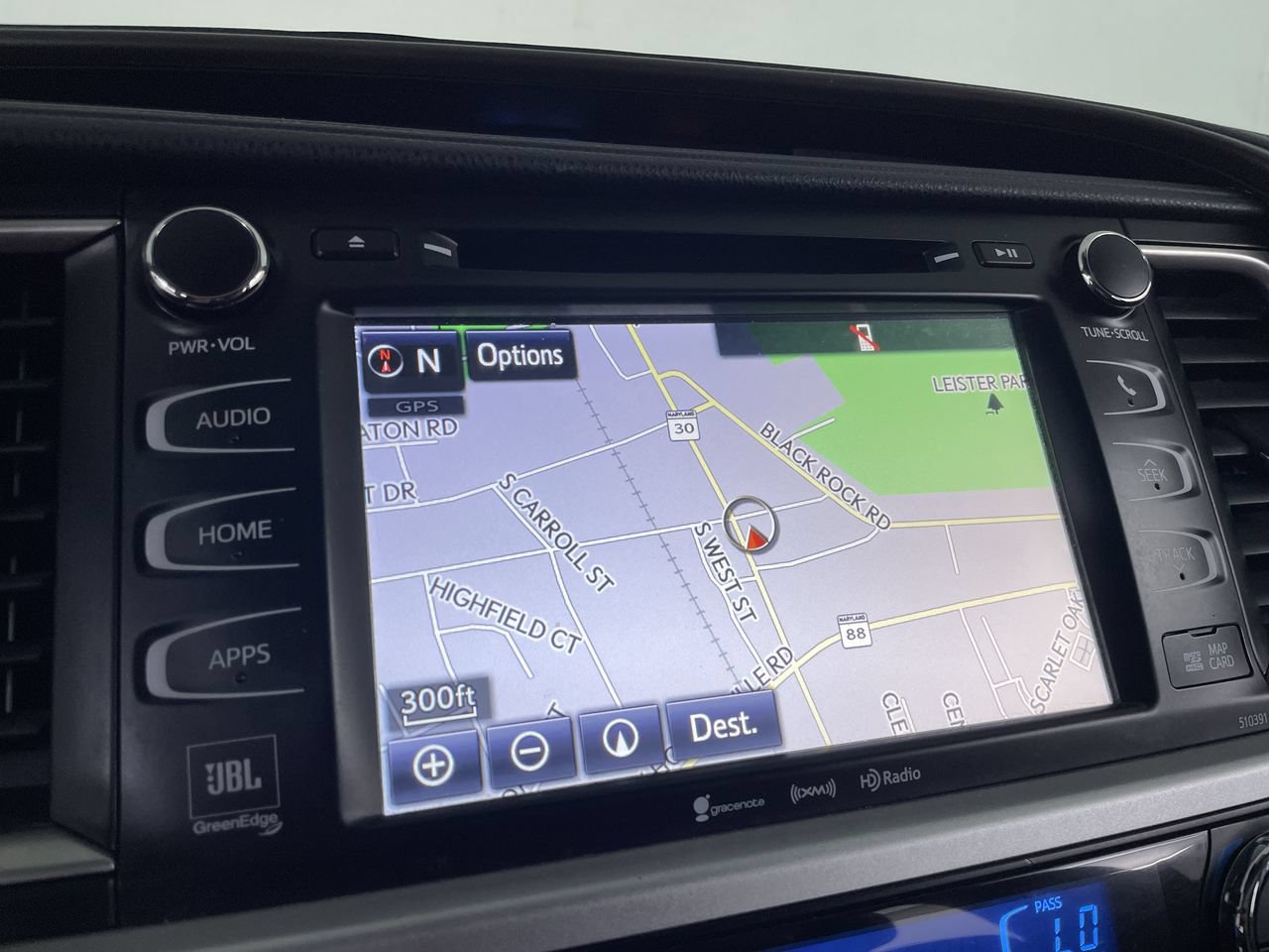 Used 2019 Toyota Highlander Limited AWD/4WD image 16