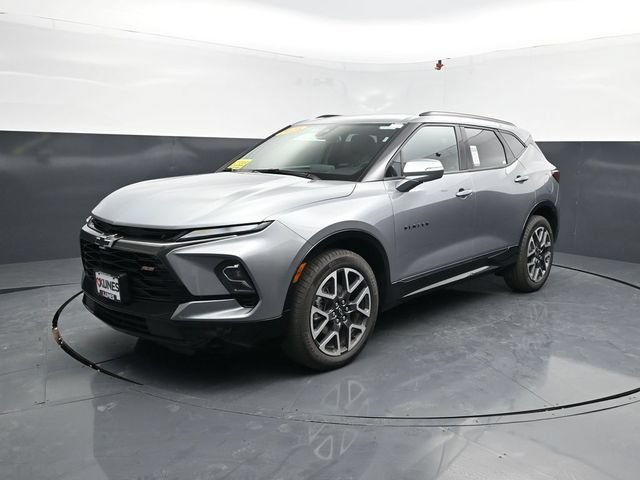 Used 2025 Chevrolet Blazer RS AWD/4WD image 4