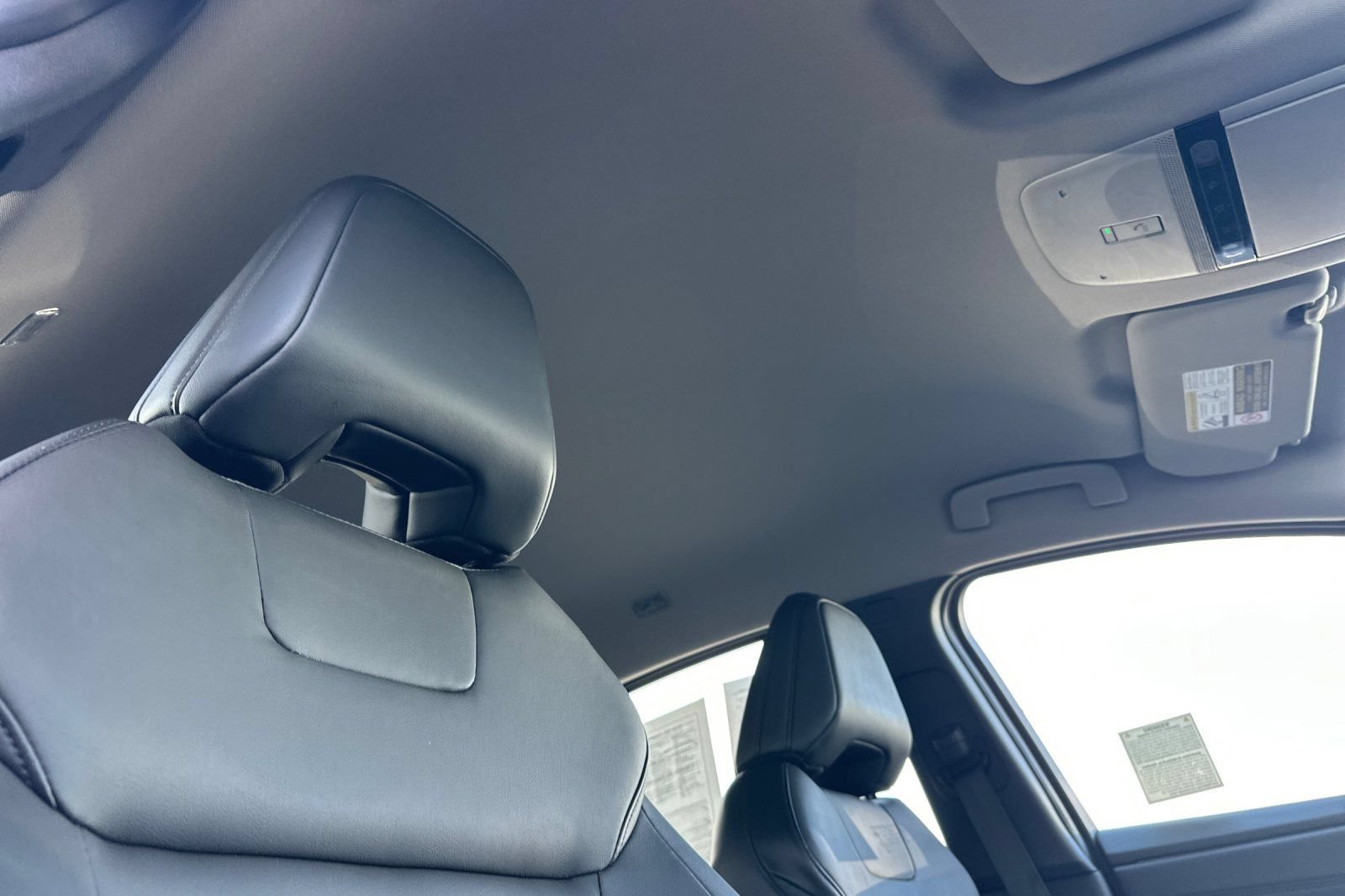 Certified 2023 Nissan Ariya FWD image 19