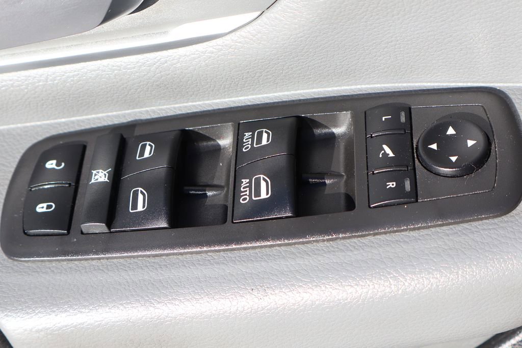 Used 2021 RAM 1500 Big Horn image 17