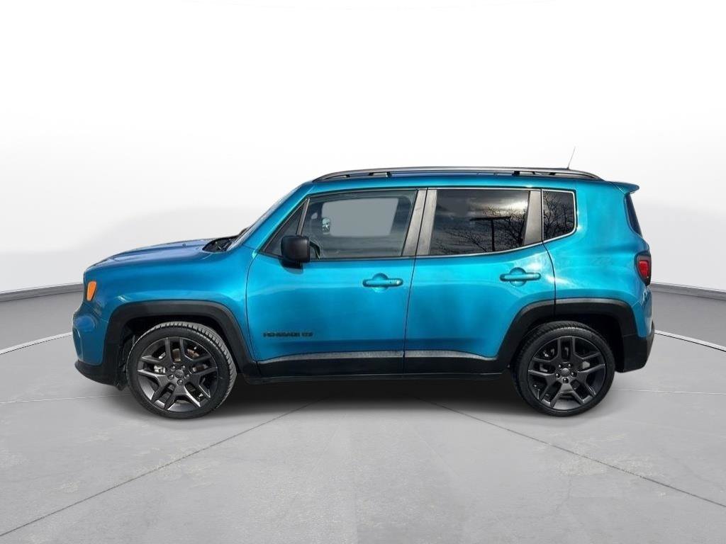 Used 2021 Jeep Renegade Latitude image 3