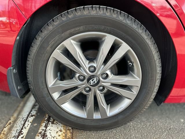 Used 2017 Hyundai Elantra Value Edition image 10