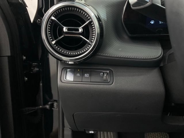 Used 2025 Chevrolet Equinox LT FWD image 14