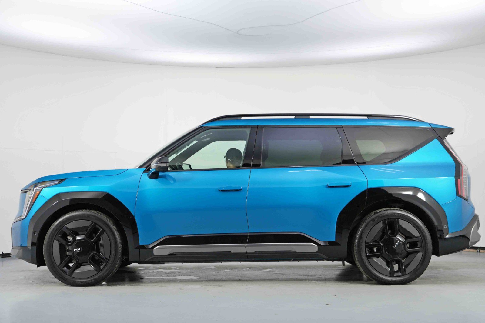 Used 2025 Kia EV9 GT-Line image 9