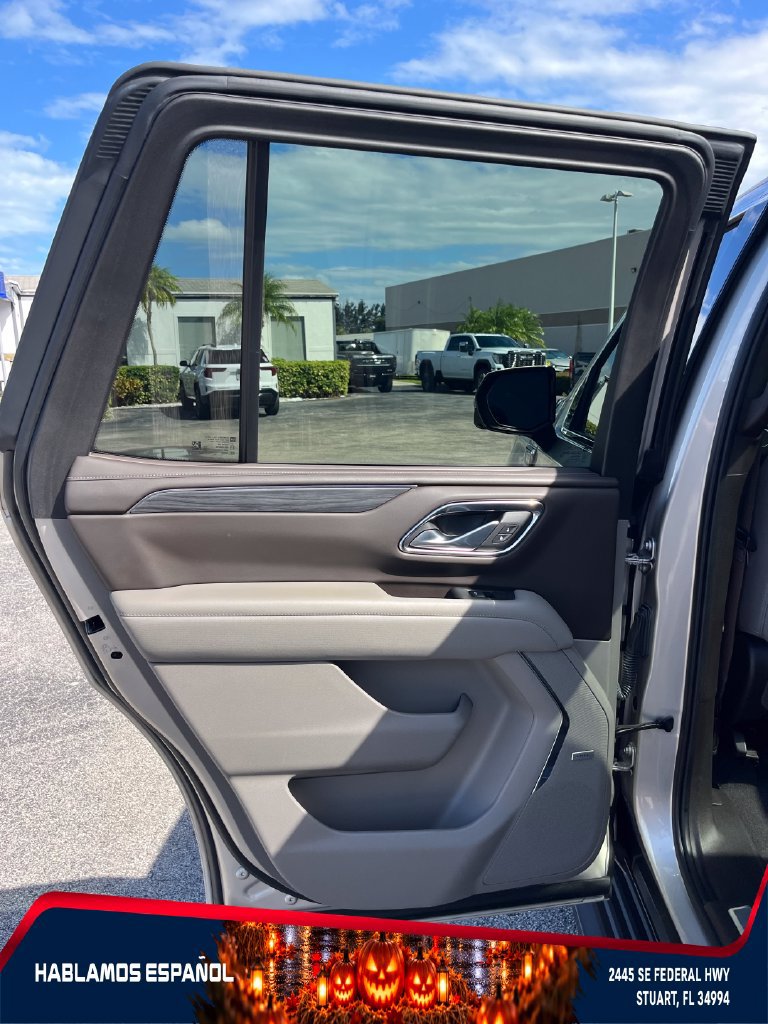 Used 2022 GMC Yukon SLT w/ SLT Premium Package RWD image 23