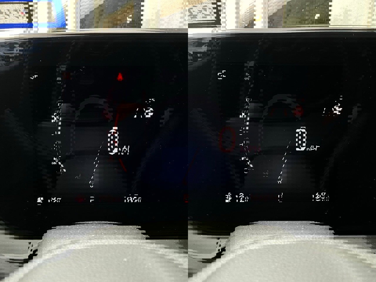 Used 2025 Buick Envista Sport Touring image 37