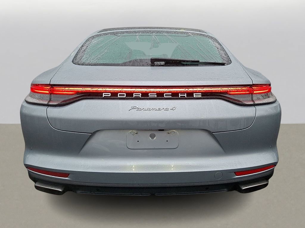 Used 2023 Porsche Panamera 4 w/ Premium Package image 5