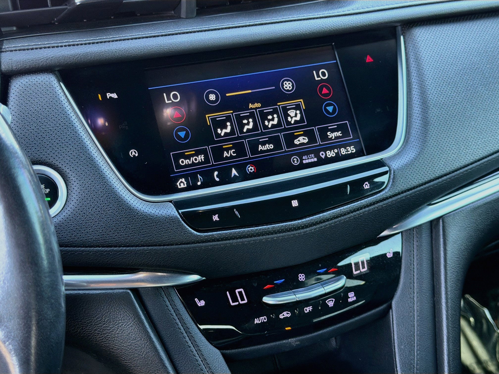 Used 2020 Cadillac XT5 Premium Luxury FWD image 16