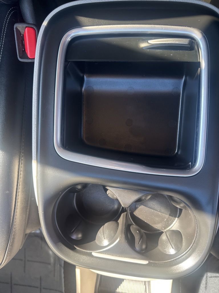 Used 2024 Chrysler Pacifica Touring-L image 29
