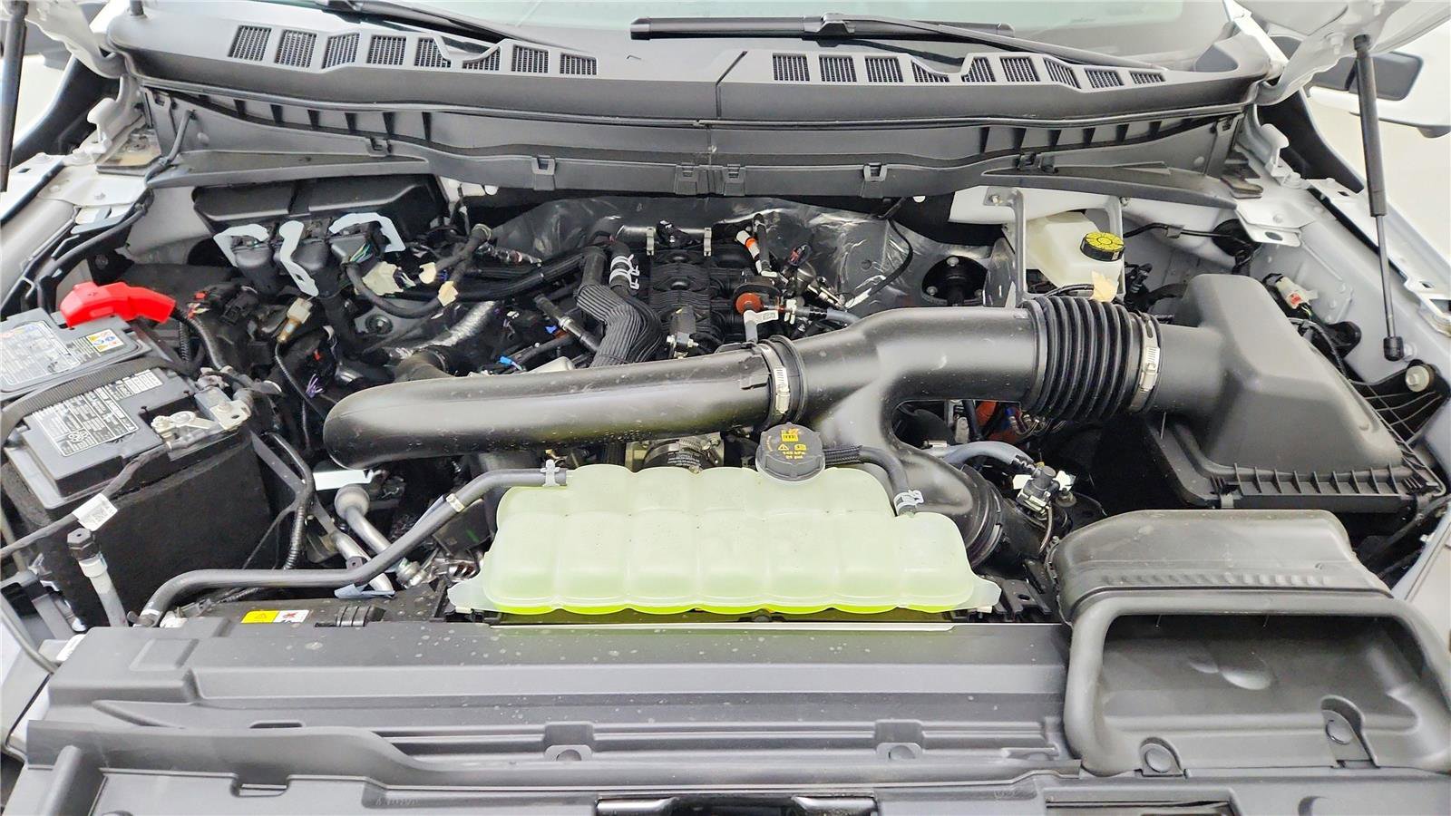 New 2025 Ford F150 Platinum w/ Equipment Group 702A High image 19