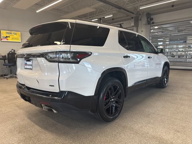Used 2020 Chevrolet Traverse Premier w/ Redline Edition AWD/4WD image 5