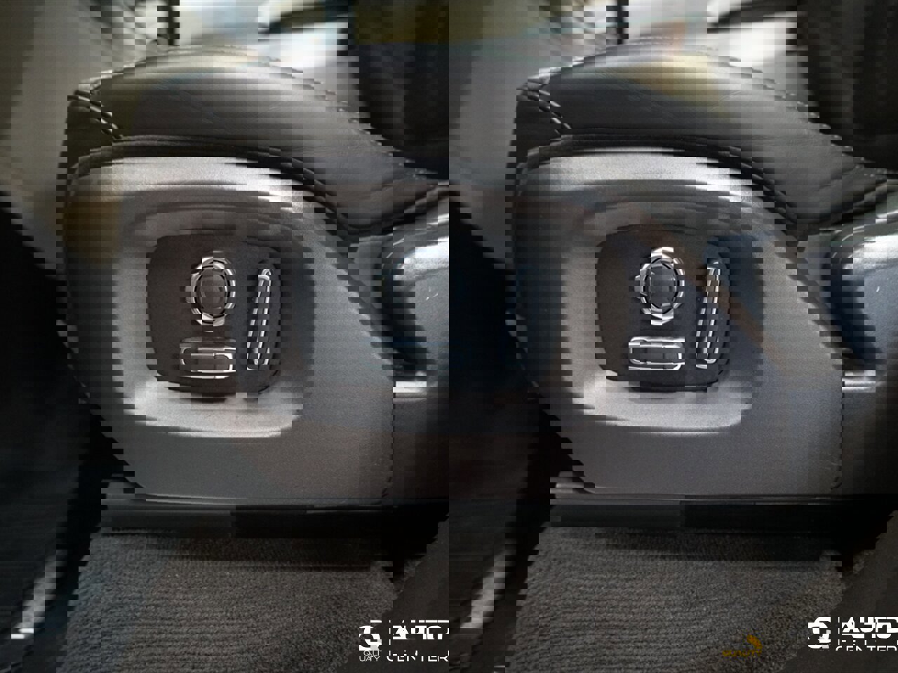 Used 2016 Land Rover Range Rover Sport HSE image 18