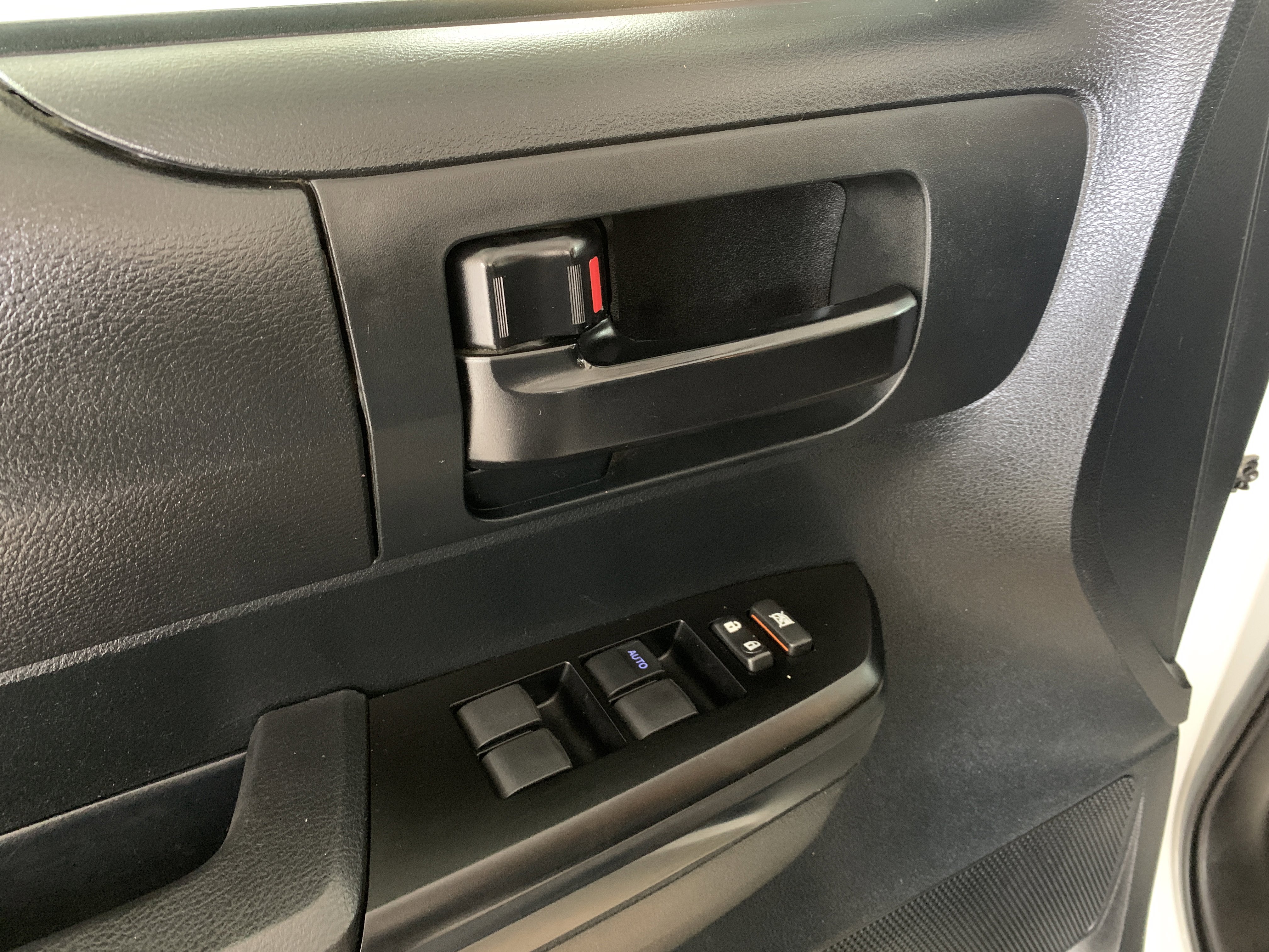 Used 2017 Toyota Tundra SR image 16