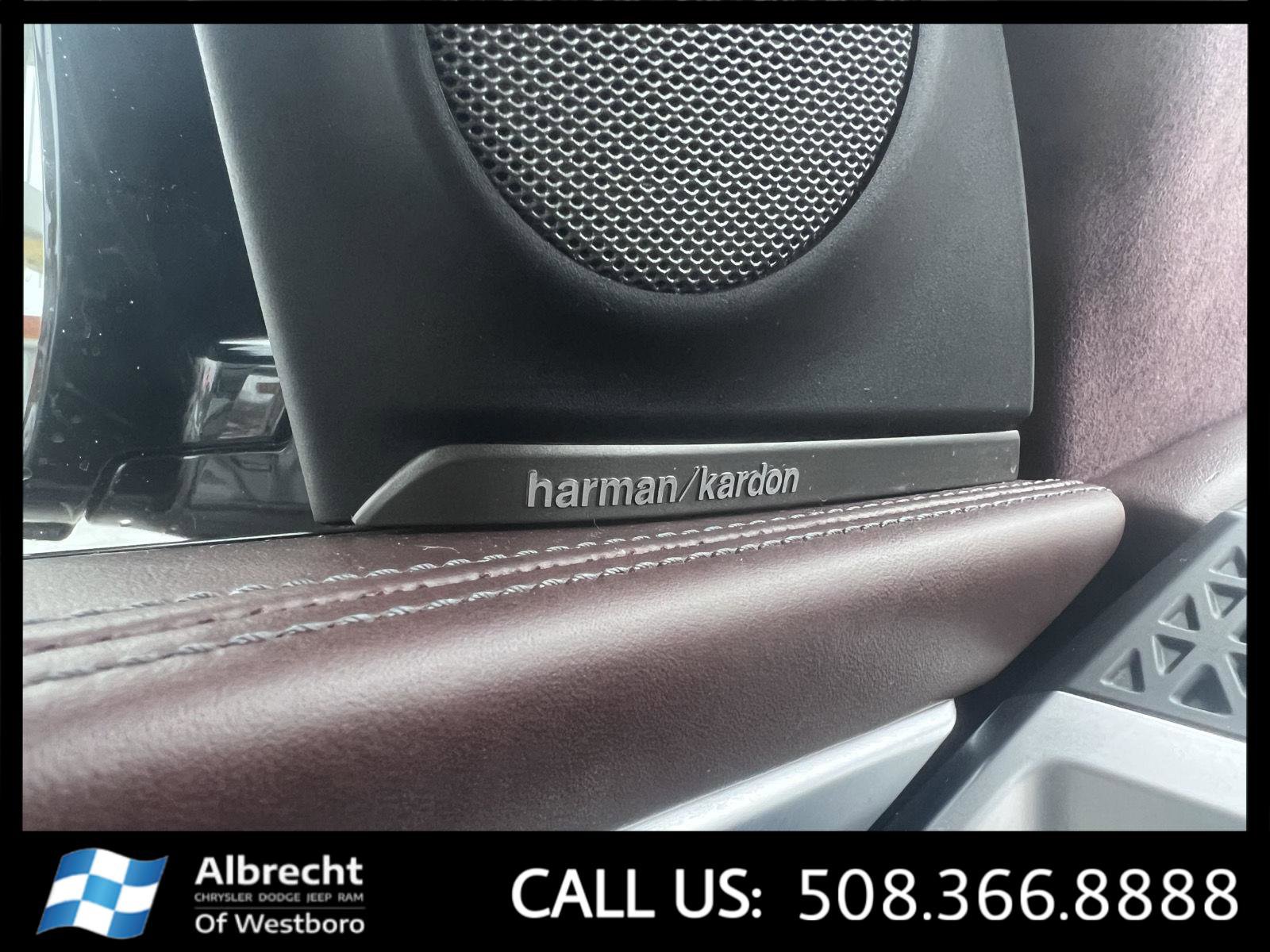 Used 2023 BMW XM image 32