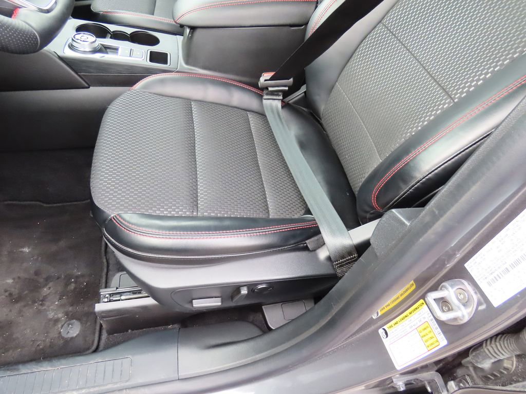 Used 2024 Ford Escape ST-Line w/ Tech Pack #1 image 39