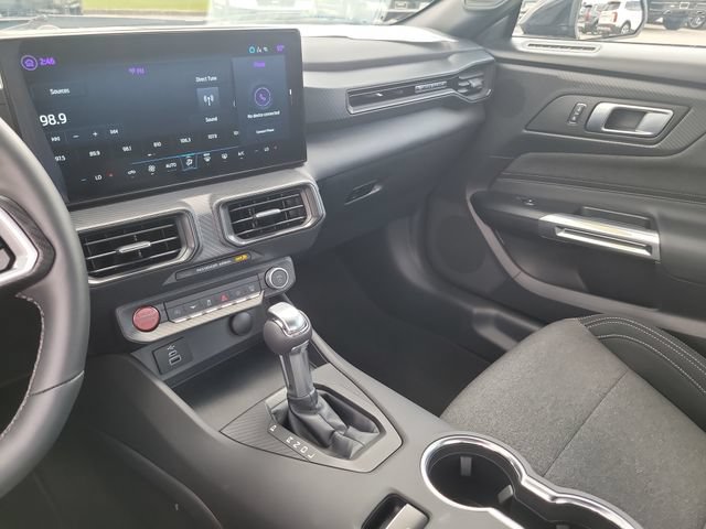 Used 2026 Ford Mustang Coupe RWD image 15