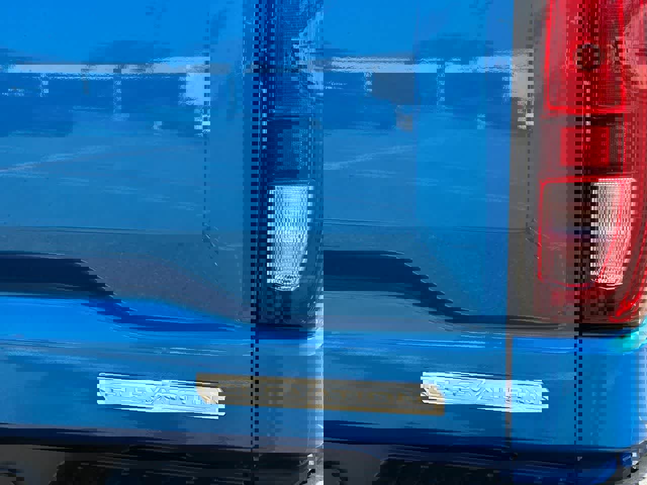 Used 2024 GMC Sierra 1500 Elevation image 39