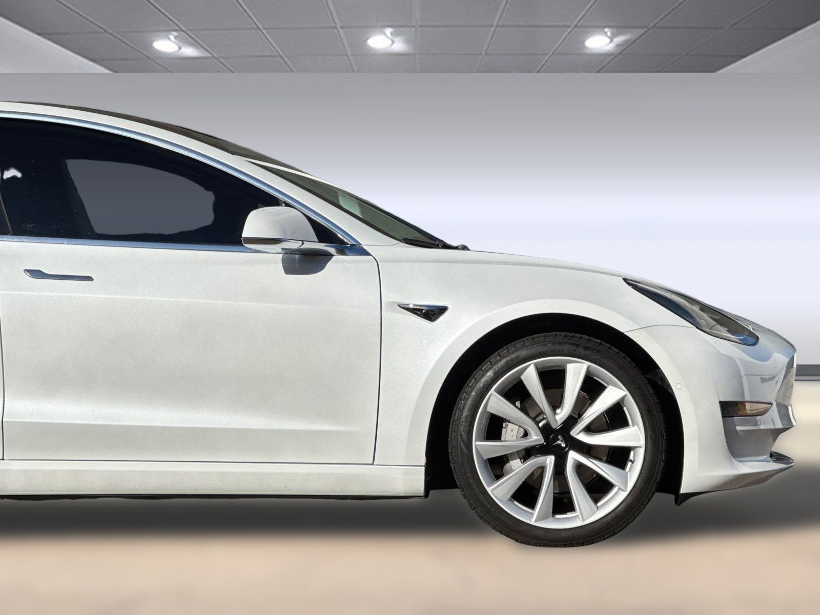 Used 2020 Tesla Model 3 Standard Range image 33