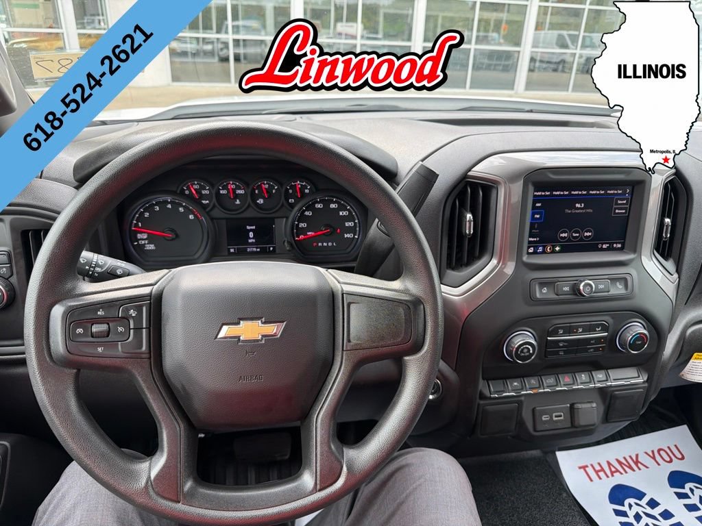 Used 2025 Chevrolet Silverado 1500 W/T RWD image 2