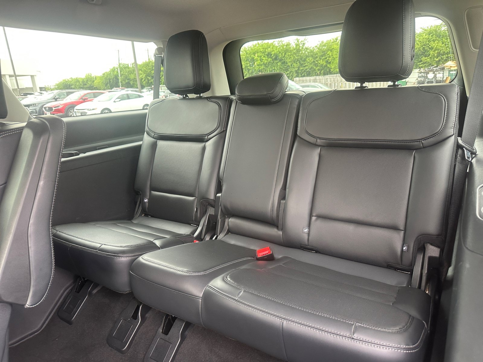 Used 2025 Ford Expedition Max Platinum w/ Driver's Package AWD/4WD image 25