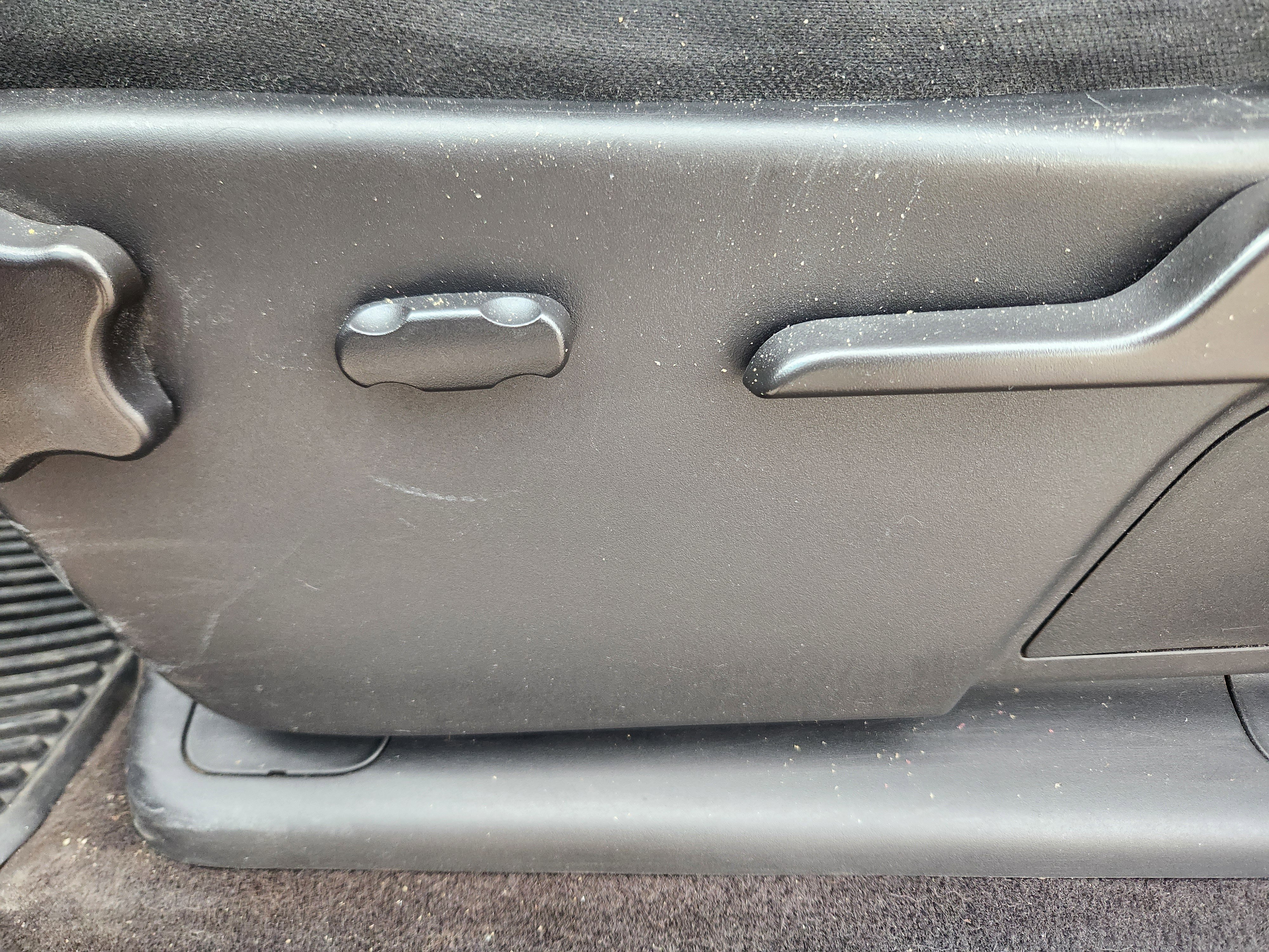 Used 2013 GMC Sierra 3500 SLE w/ SLE Preferred Package image 18