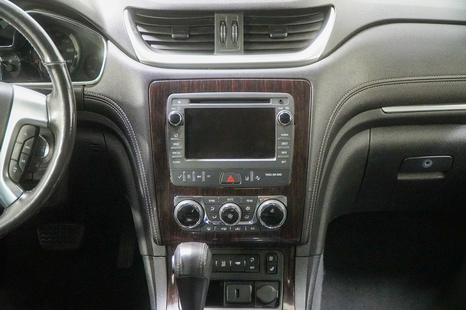 Used 2016 Chevrolet Traverse LTZ w/ LPO, 'HIT The Road' Package AWD/4WD image 29