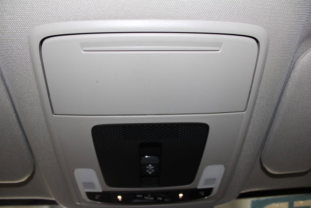 Used 2025 Honda CR-V EX image 35