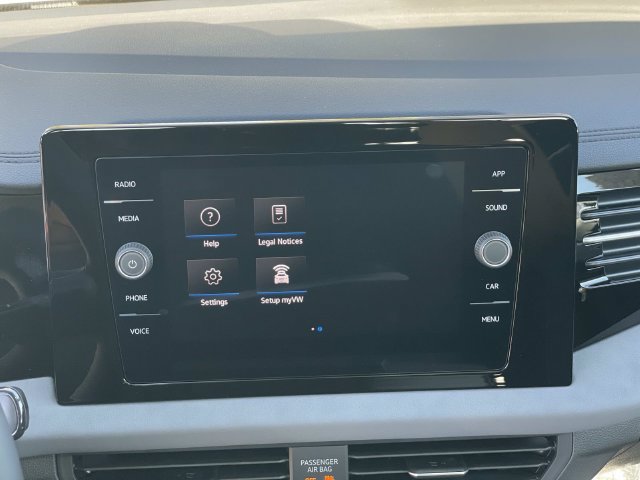 New 2026 Volkswagen Jetta SE FWD image 13