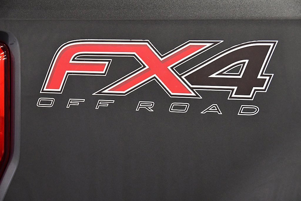 Used 2017 Ford F250 Lariat w/ Lariat Ultimate Package image 12