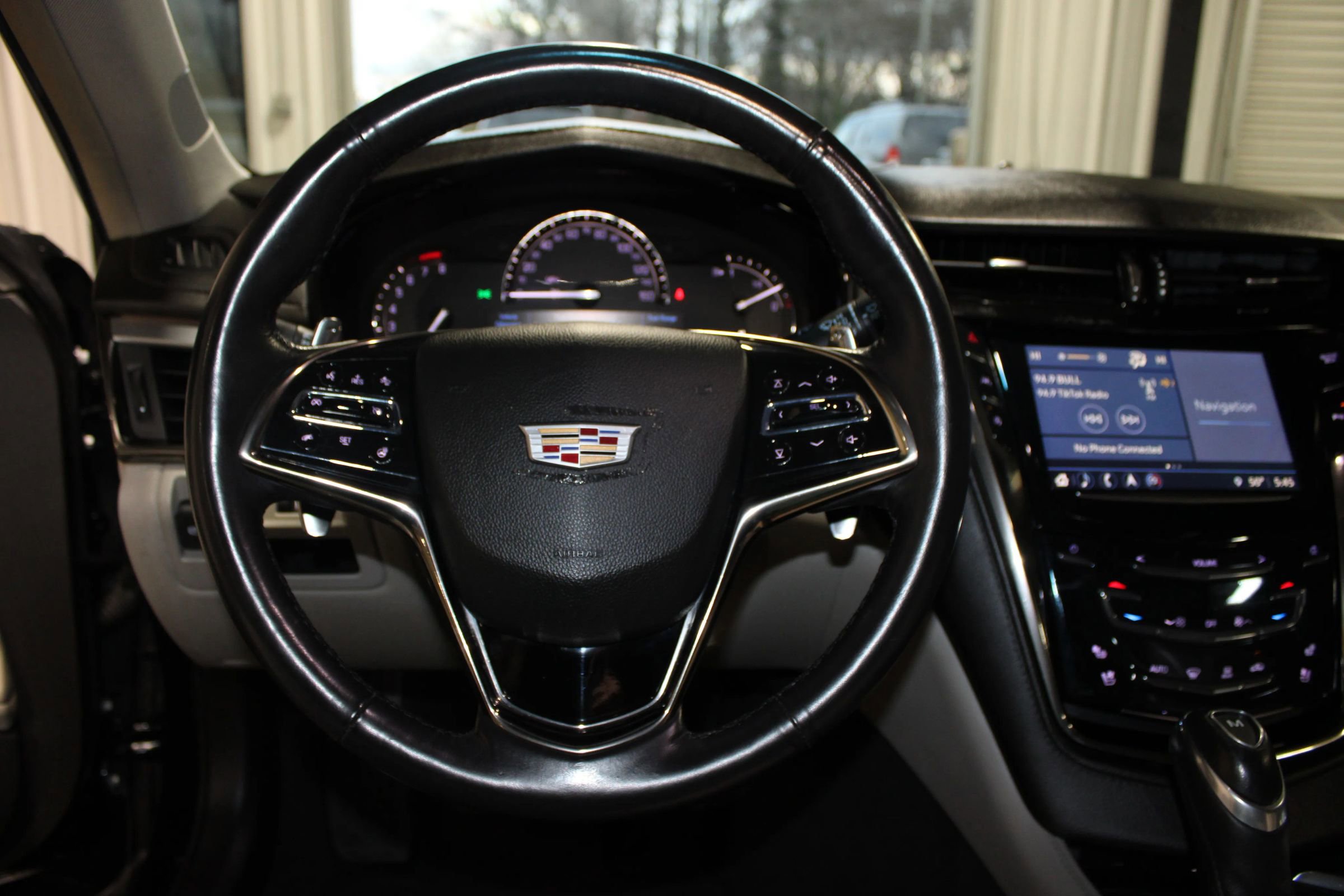 Used 2019 Cadillac CTS Luxury RWD image 15