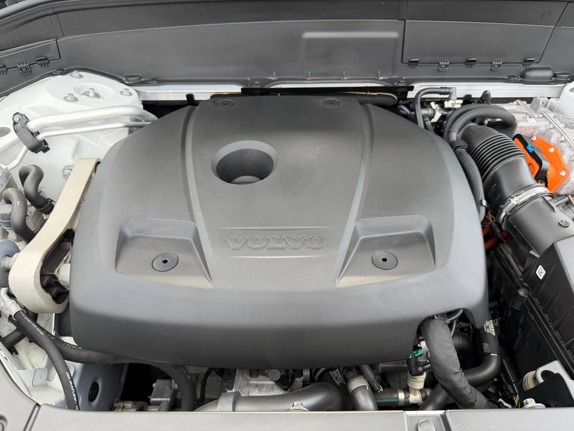 Used 2023 Volvo XC90 T8 Ultimate w/ Protection Package Premier image 39