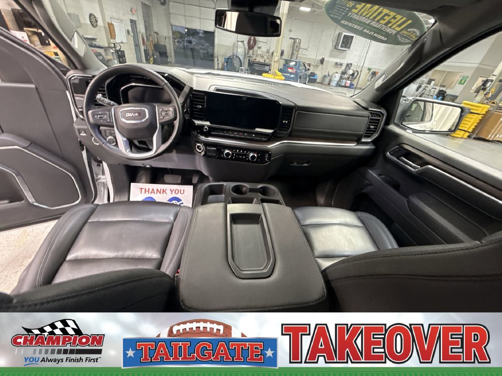 Certified 2025 GMC Sierra 1500 SLT AWD/4WD image 27