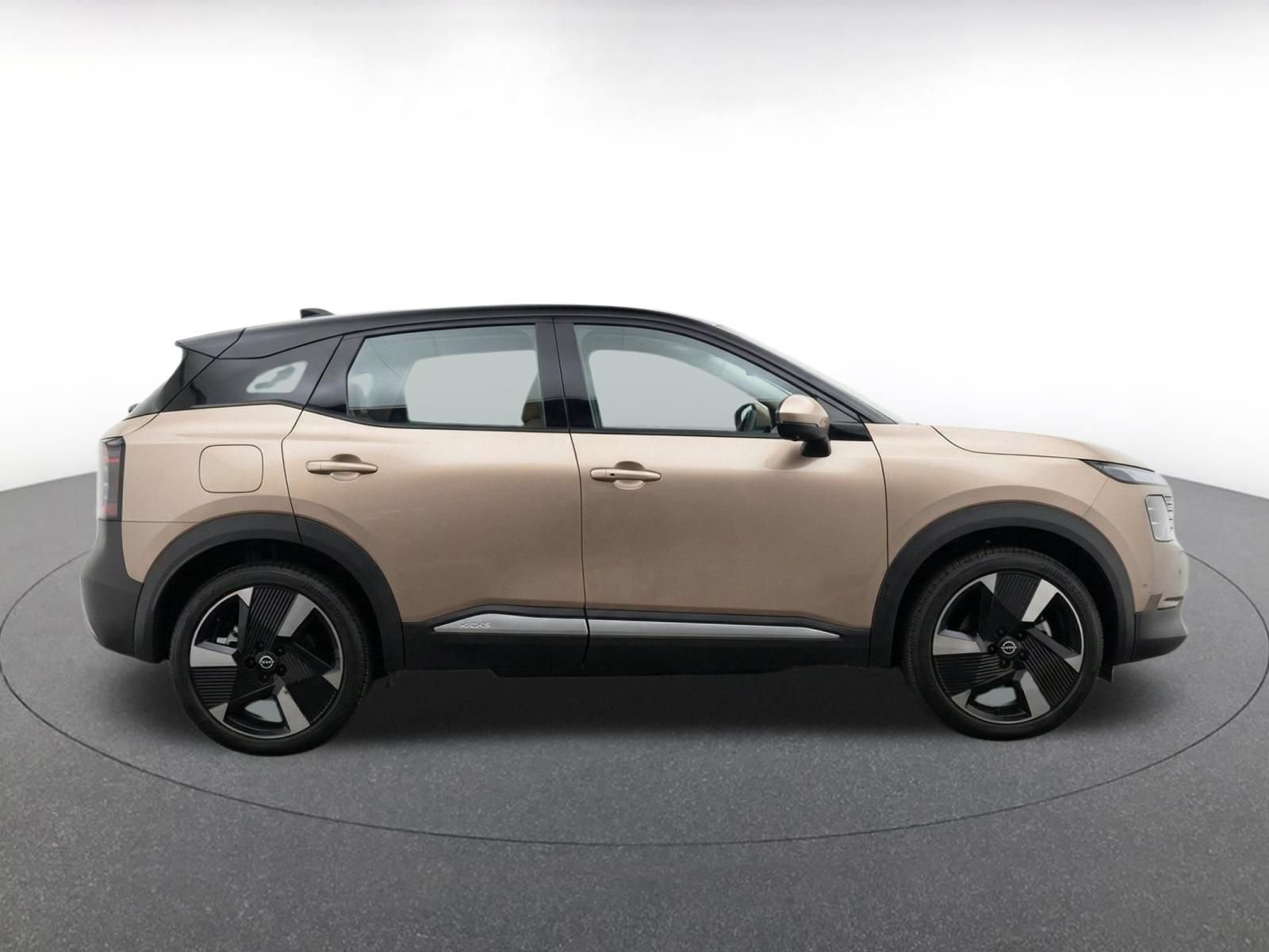 Used 2026 Nissan Kicks SR FWD image 10