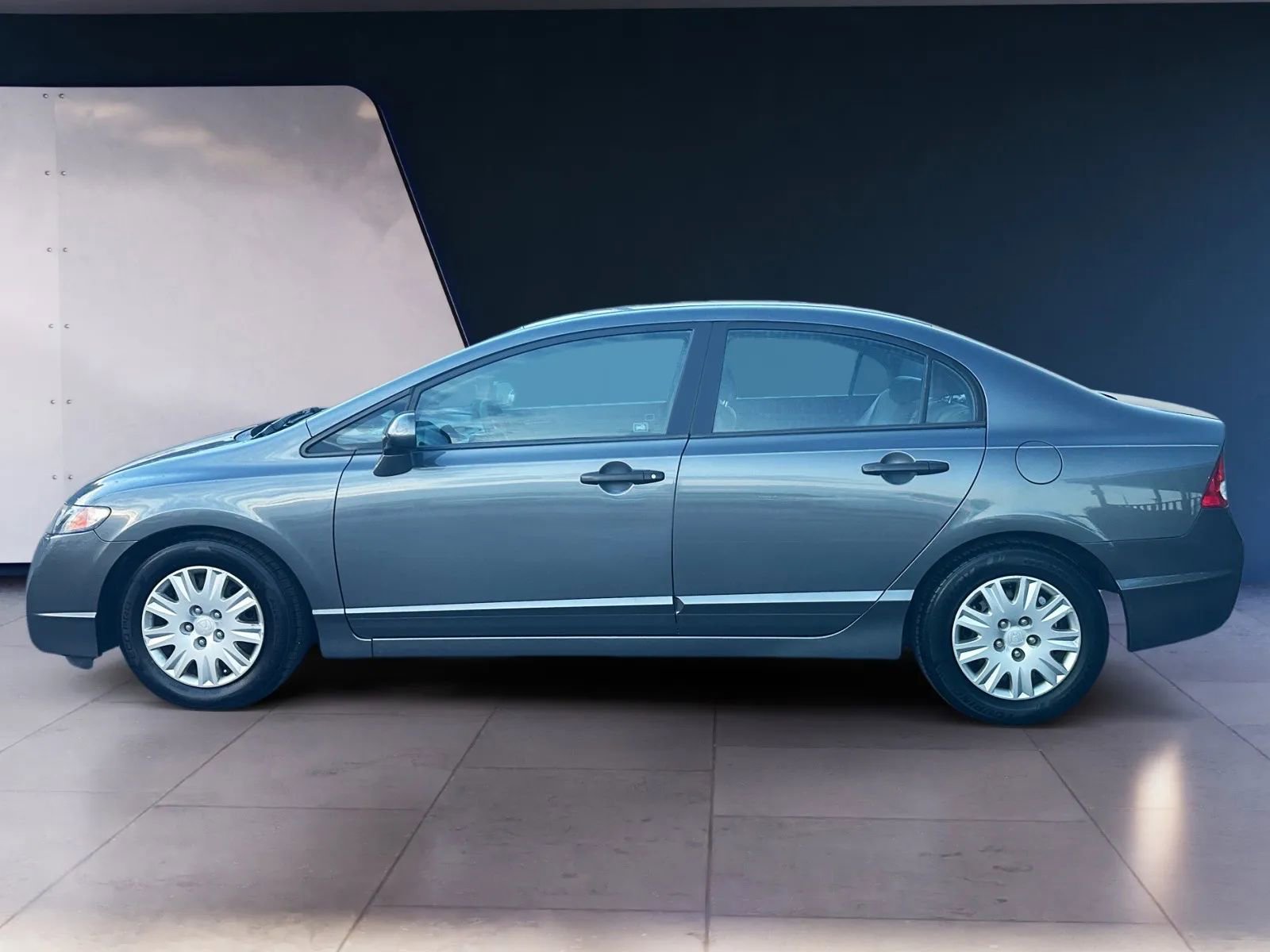 Used 2011 Honda Civic DX-VP image 2