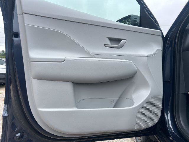 New 2027 Hyundai Kona SEL Sport AWD/4WD image 12