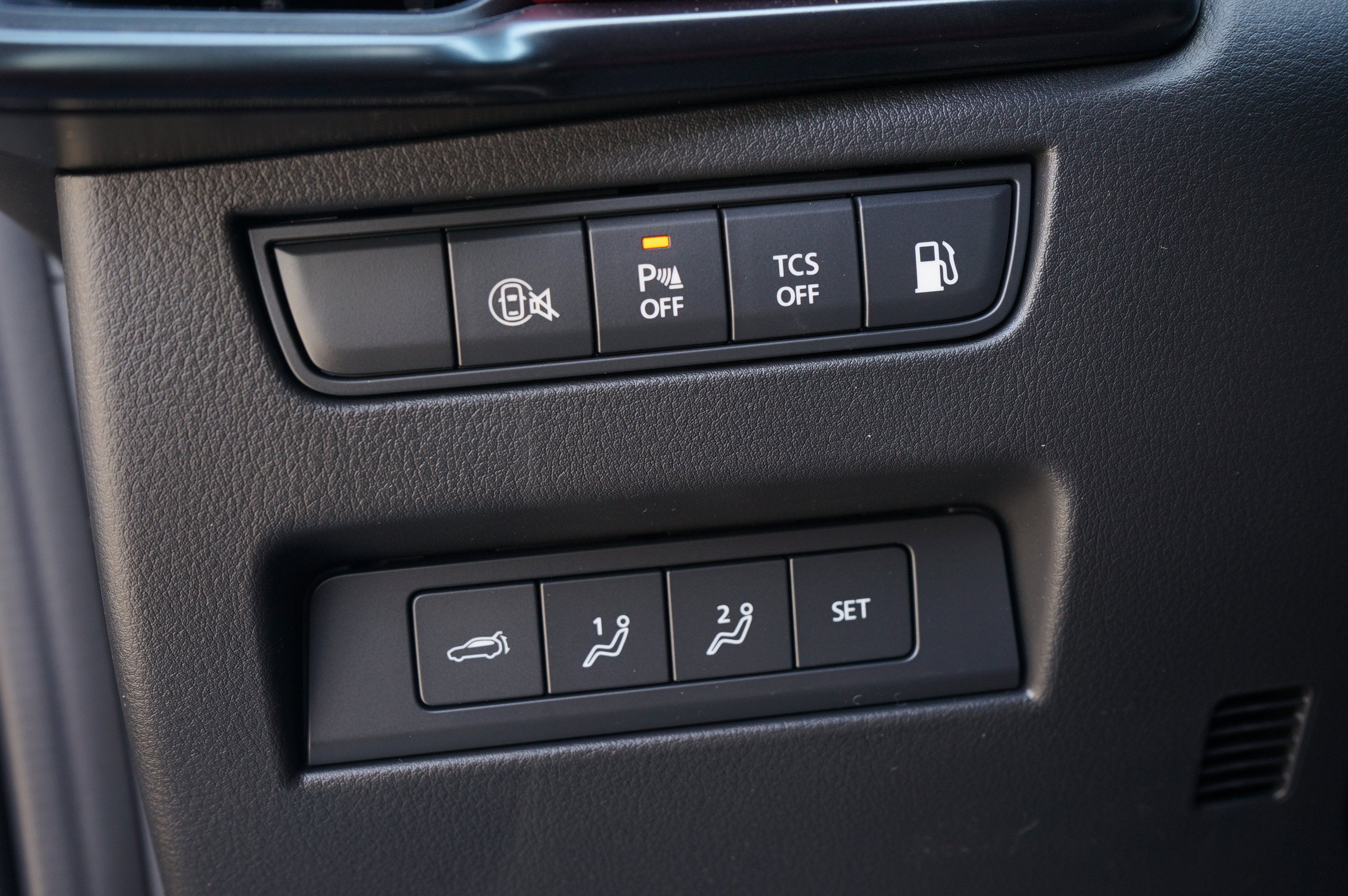 New 2025 MAZDA CX-70 Plug-In Hybrid w/ Premium Plus image 11