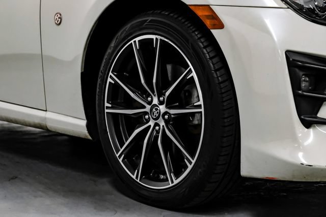 Used 2020 Toyota 86 RWD image 49
