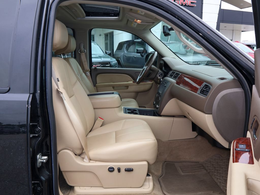 Used 2013 GMC Sierra 1500 SLT w/ SLT Convenience Package AWD/4WD image 27
