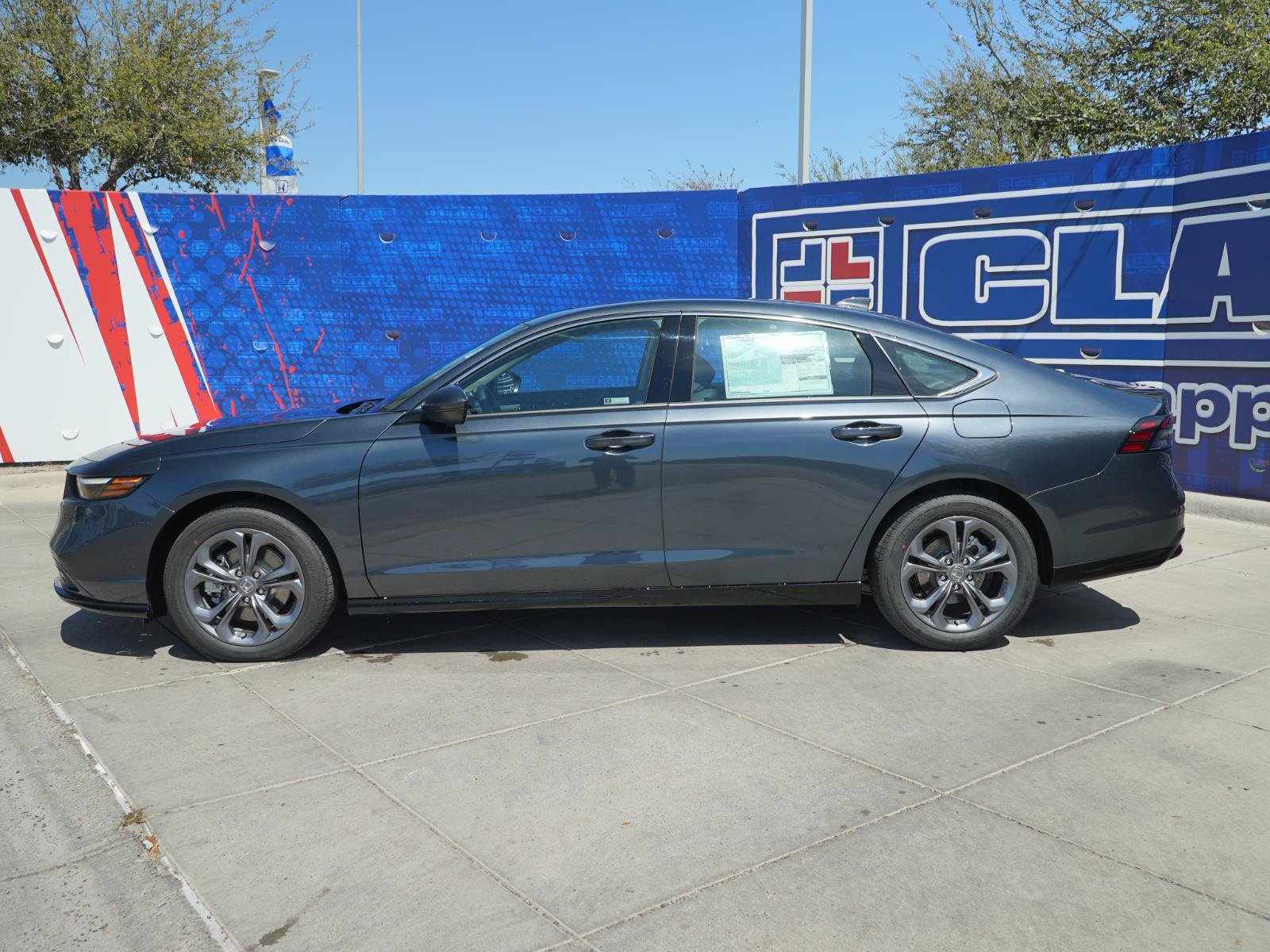 Used 2026 Honda Accord EX-L image 10