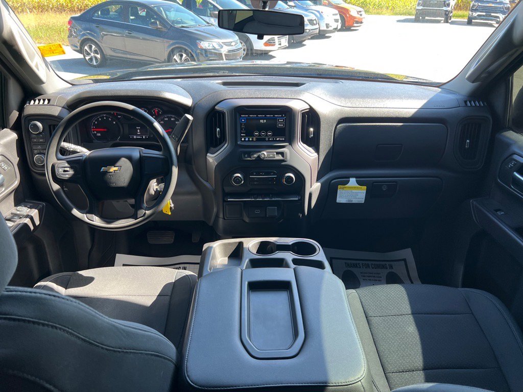 Used 2019 Chevrolet Silverado 1500 Custom w/ Custom Value Package image 18