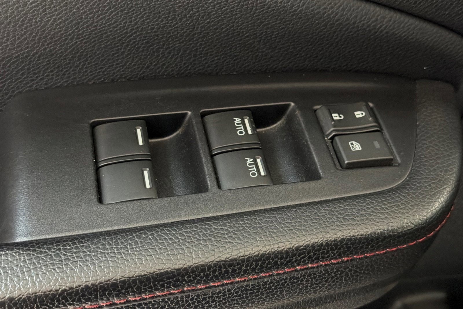 Used 2019 Honda Ridgeline Black Edition image 14