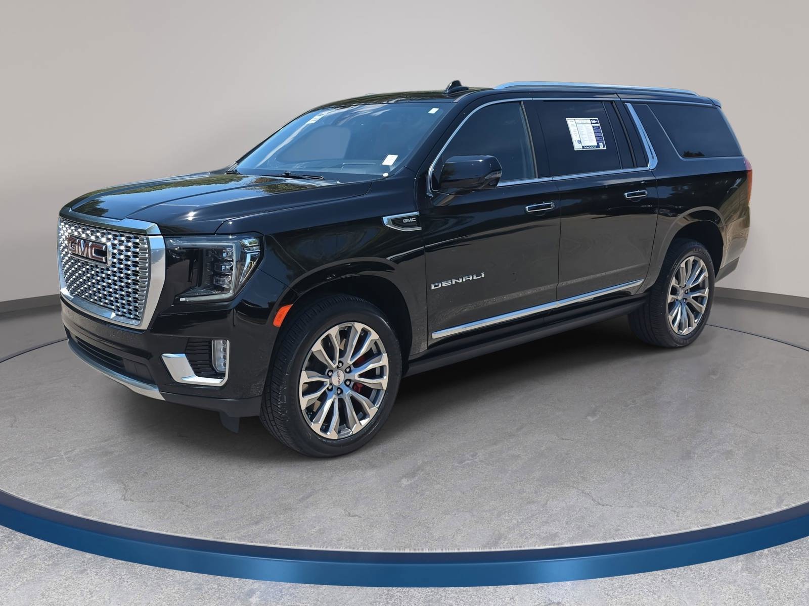 Used 2021 GMC Yukon XL Denali w/ Denali Premium Package