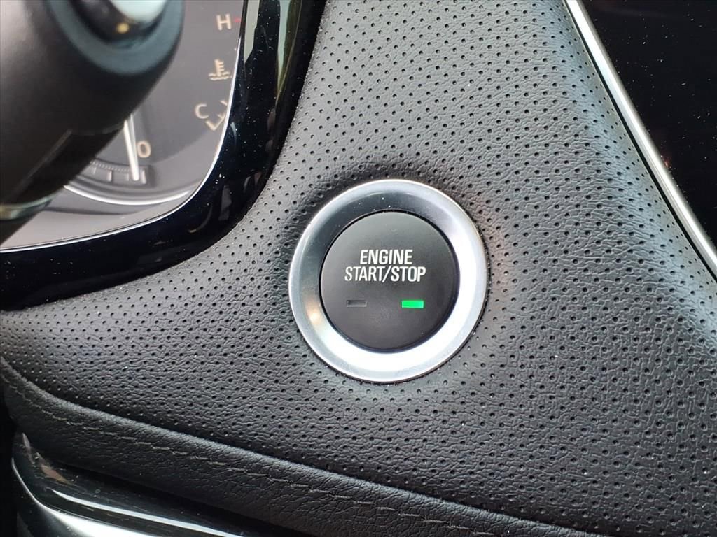 Used 2021 Cadillac XT5 Premium Luxury image 12