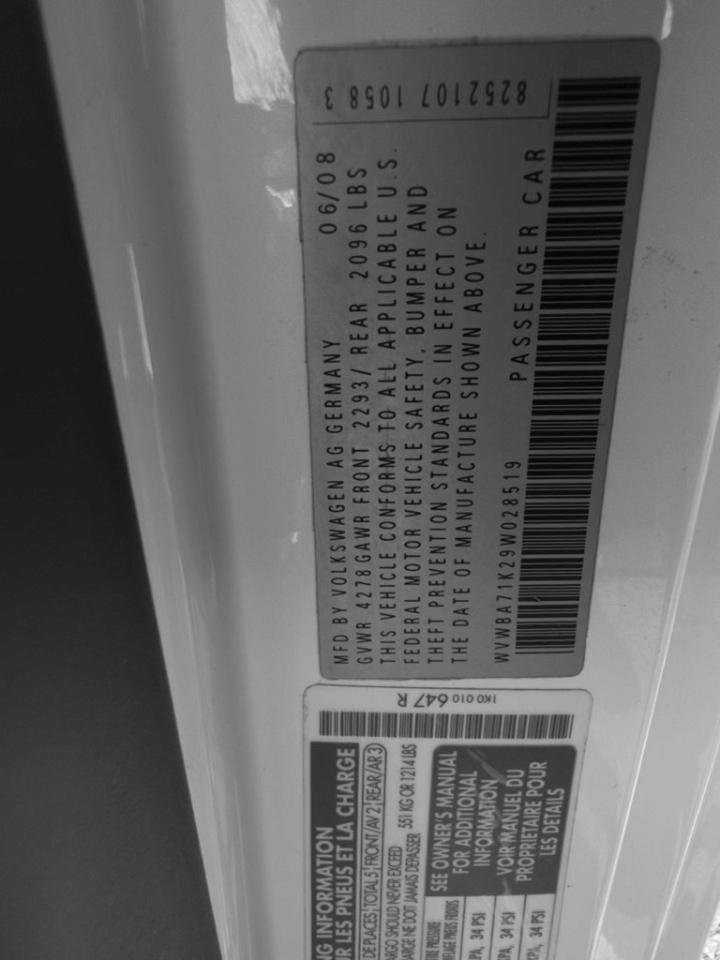 Used 2009 Volkswagen Rabbit S image 35